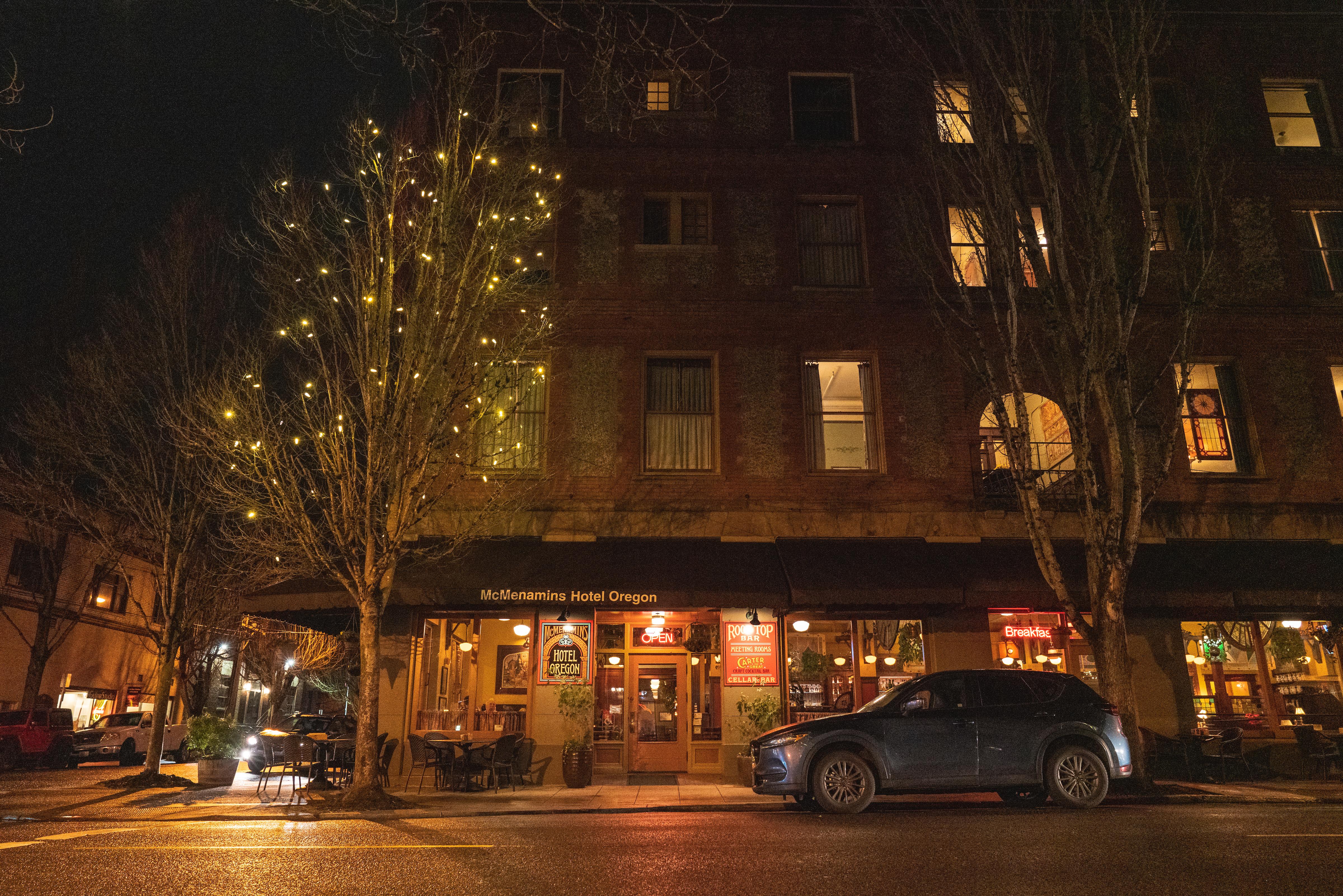 Mcmenamins Hotel Oregon McMinnville Εξωτερικό φωτογραφία