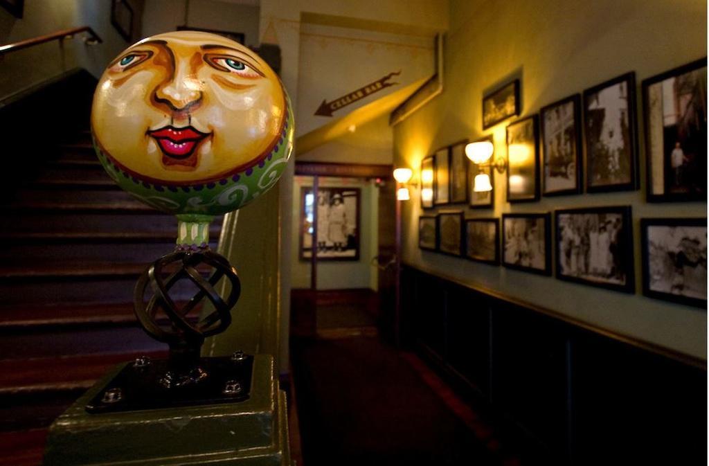 Mcmenamins Hotel Oregon McMinnville Εξωτερικό φωτογραφία
